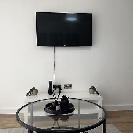 Appartement Luxury - Smart Tv - Fast Wifi - Near Utilitia Arena & Icc à Birmingham Extérieur photo
